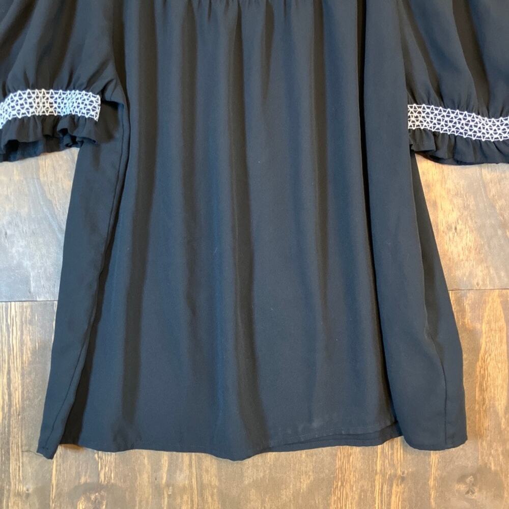 Express Black Off-Shoulder Blouse with White Trim - Picture 3 of 10